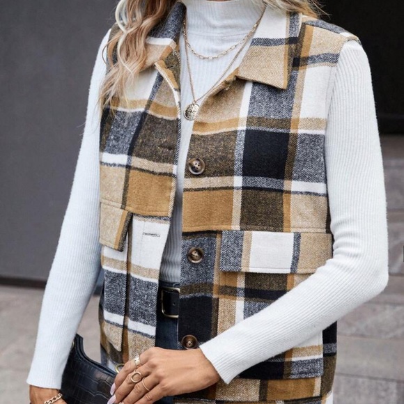 New plaid button down sleeveless vest jacket - Picture 2 of 5